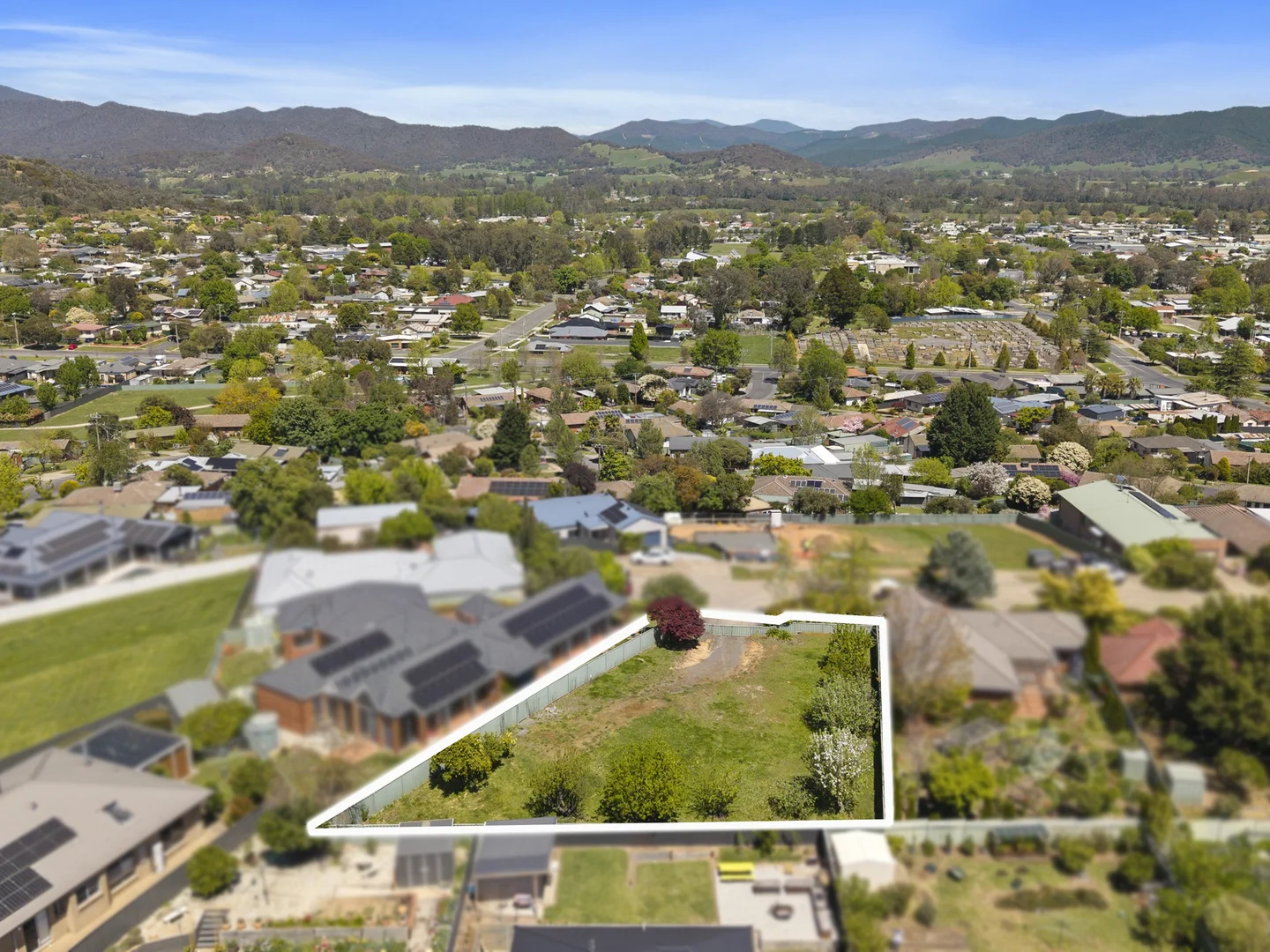Additional image 10 of 15 Thomas Street, Myrtleford VIC 3737
