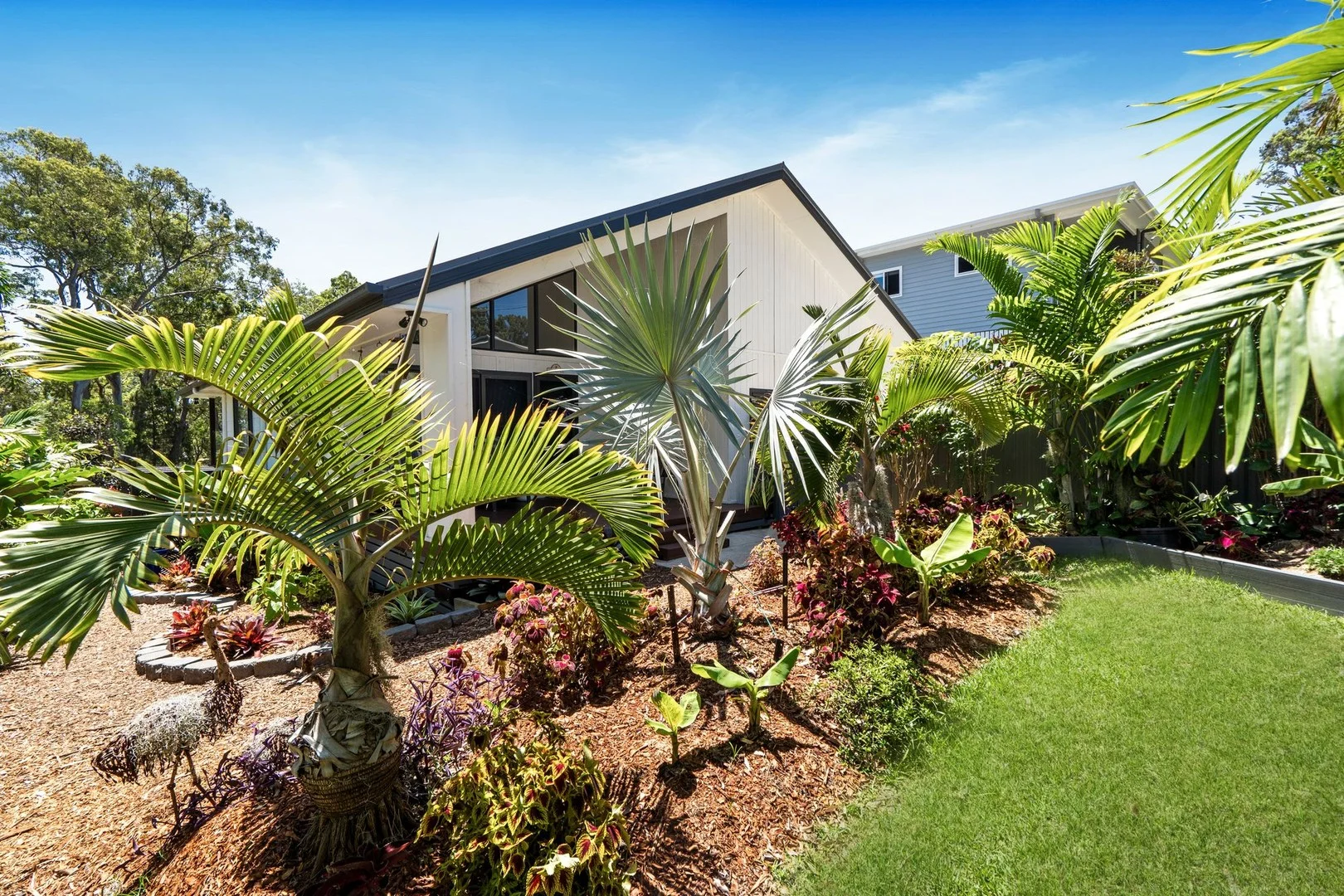 163 Kate Street, Macleay Island QLD 4184