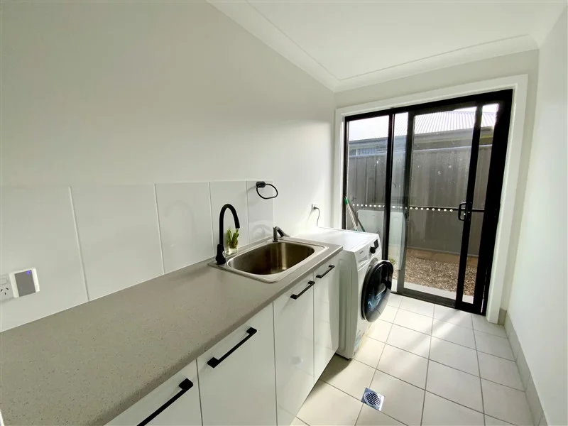 Additional image 18 of 4 Livingston Boulevard, Forbes NSW 2871