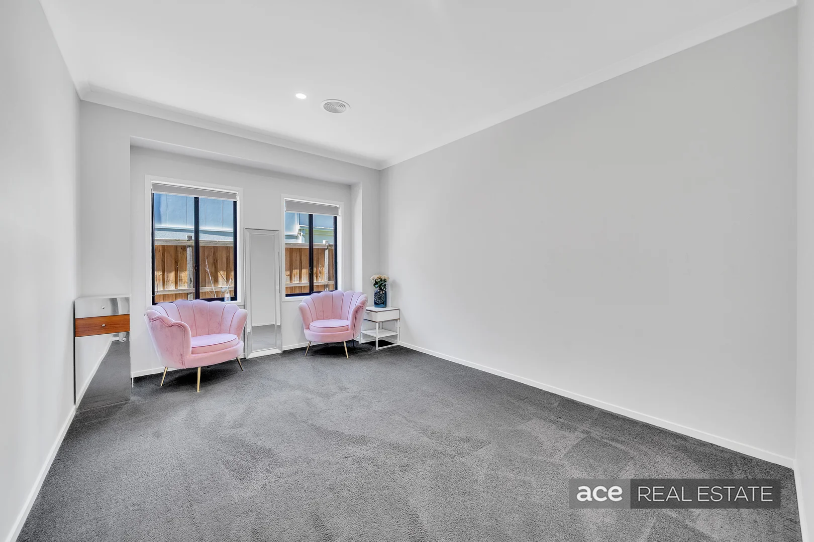 Additional image 3 of 3 Abbotswick circuit, Williams Landing VIC 3027