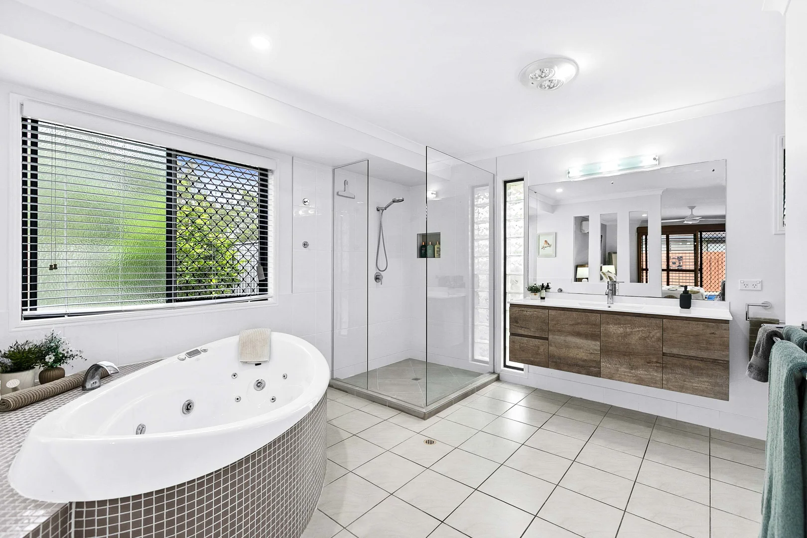 Additional image 14 of 90 La Frantz Drive, Tinana QLD 4650