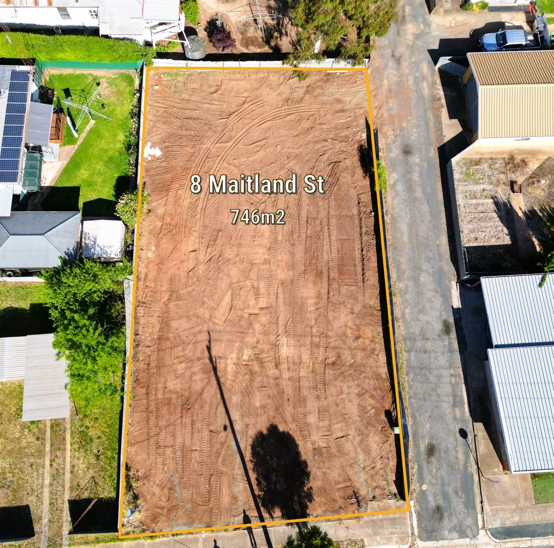 8 Maitland Street, West Wyalong NSW 2671