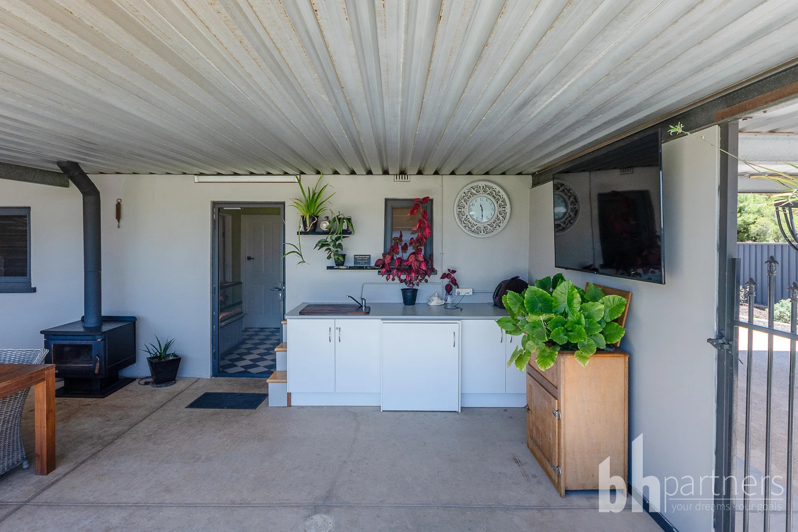 Additional image 16 of 121 Paruna Road, Loxton SA 5333