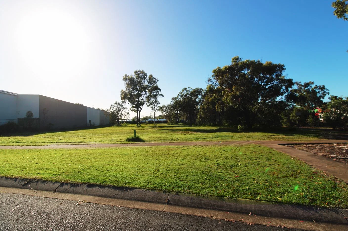 Additional image 2 of 1 Southern Cross Circuit, Urangan QLD 4655