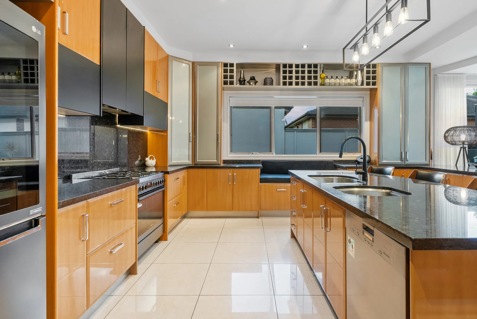 Additional image 5 of 1 Sovereign Way, Hillside VIC 3037