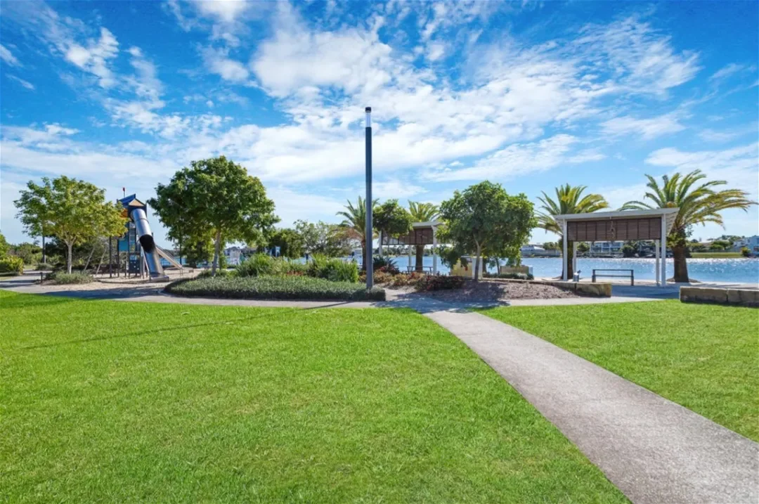 Additional image 11 of 88 Lake Serenity Blvd, Helensvale QLD 4212