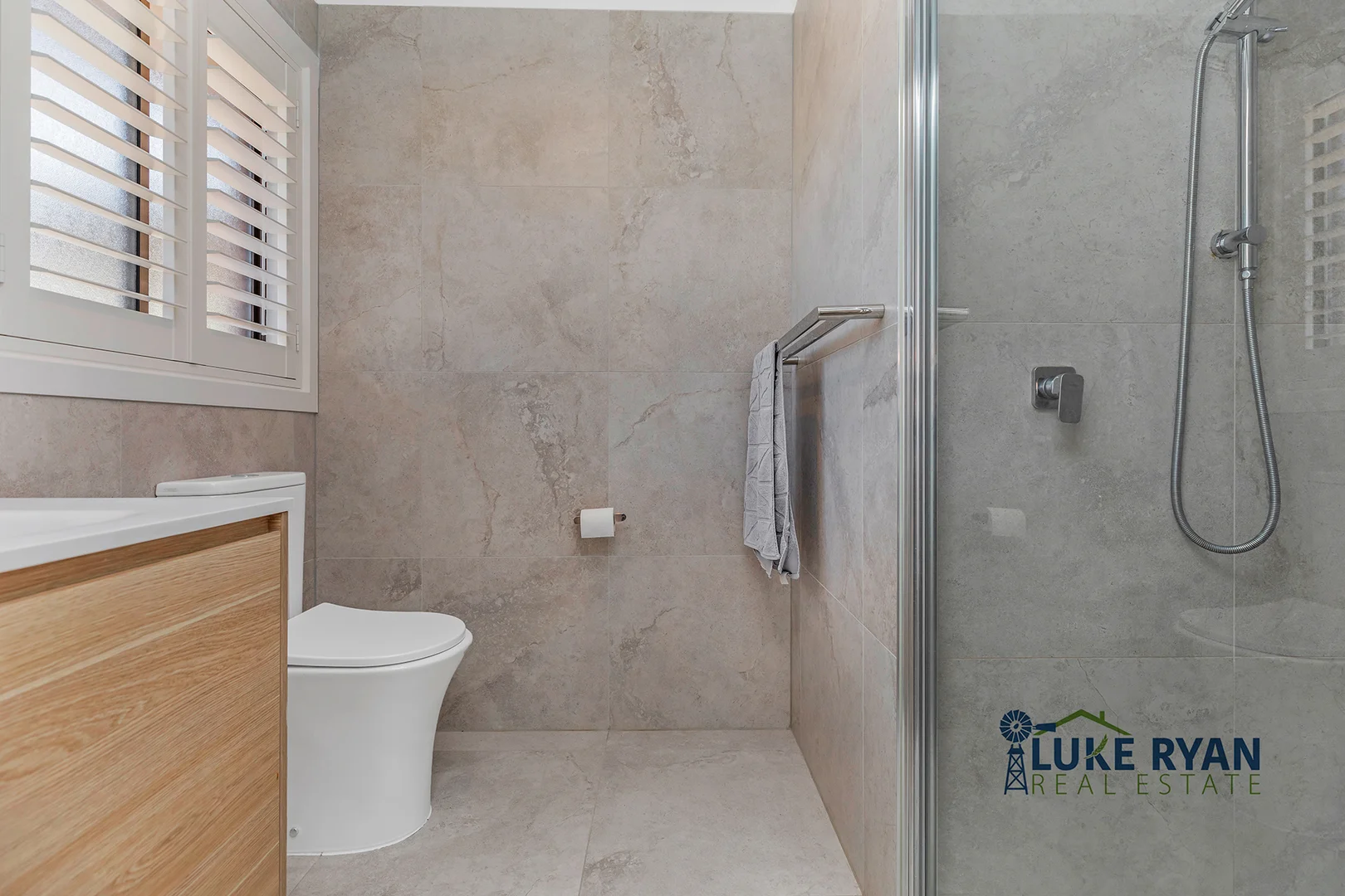 Additional image 18 of 9 Moore Street, Rochester VIC 3561