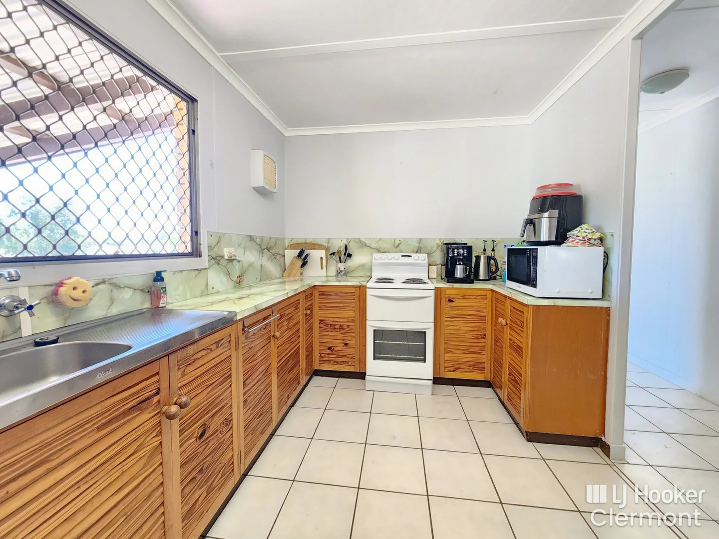 Additional image 12 of 14 Blamey Street, Clermont QLD 4721