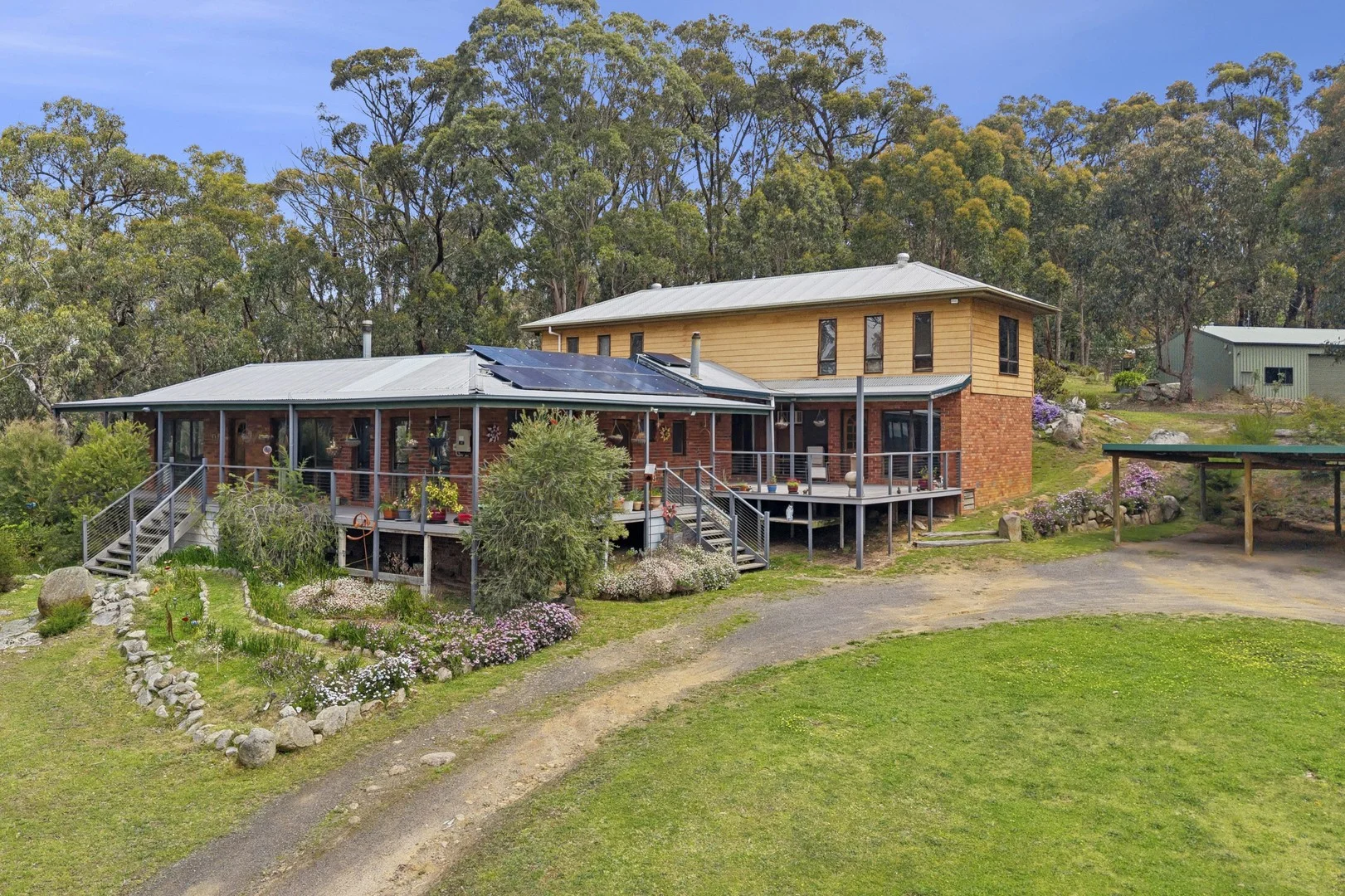 106 Kitchenhams Road, Benloch VIC 3435