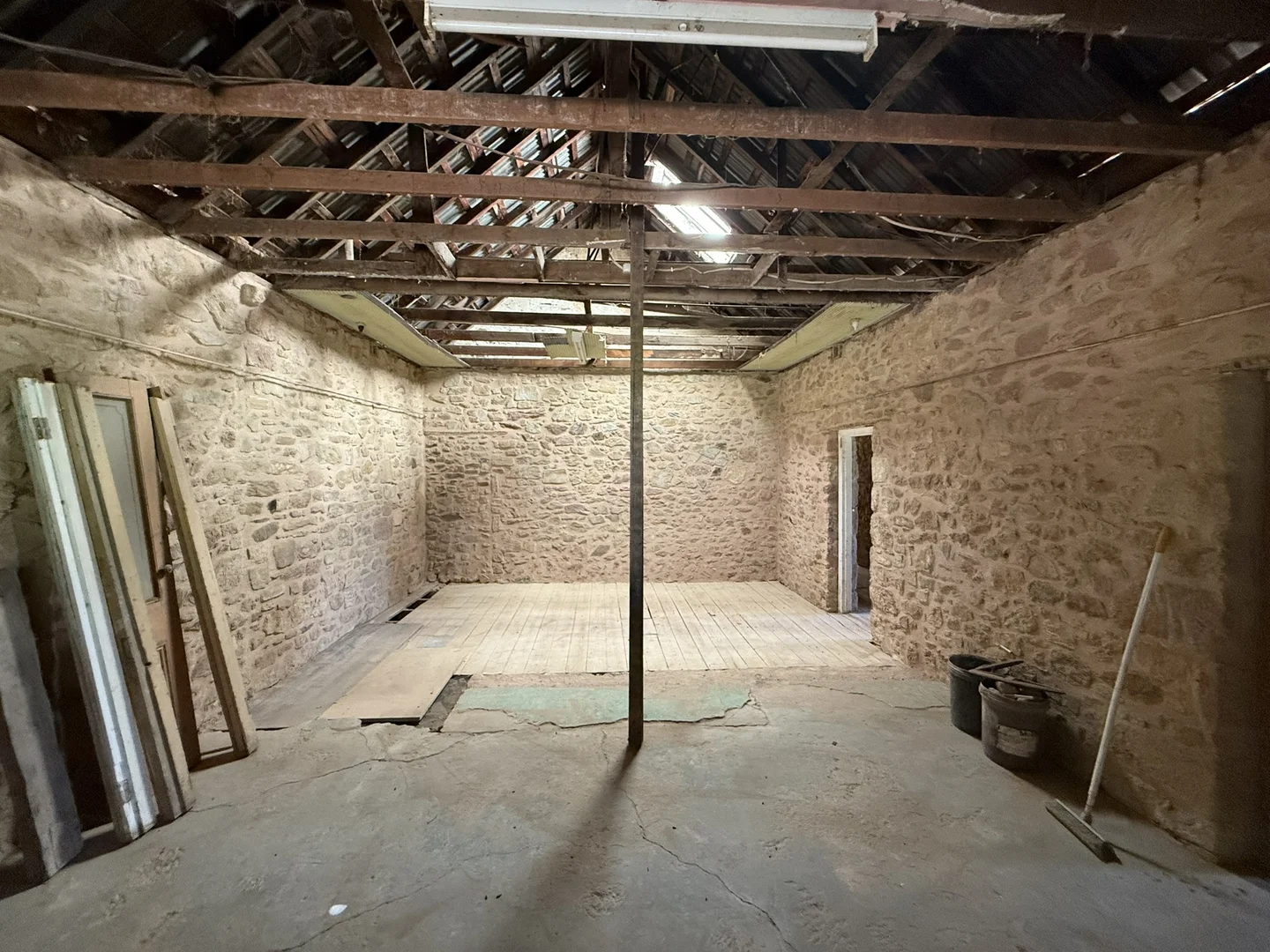 Additional image 11 of 2 Stuart Street, Melrose SA 5483