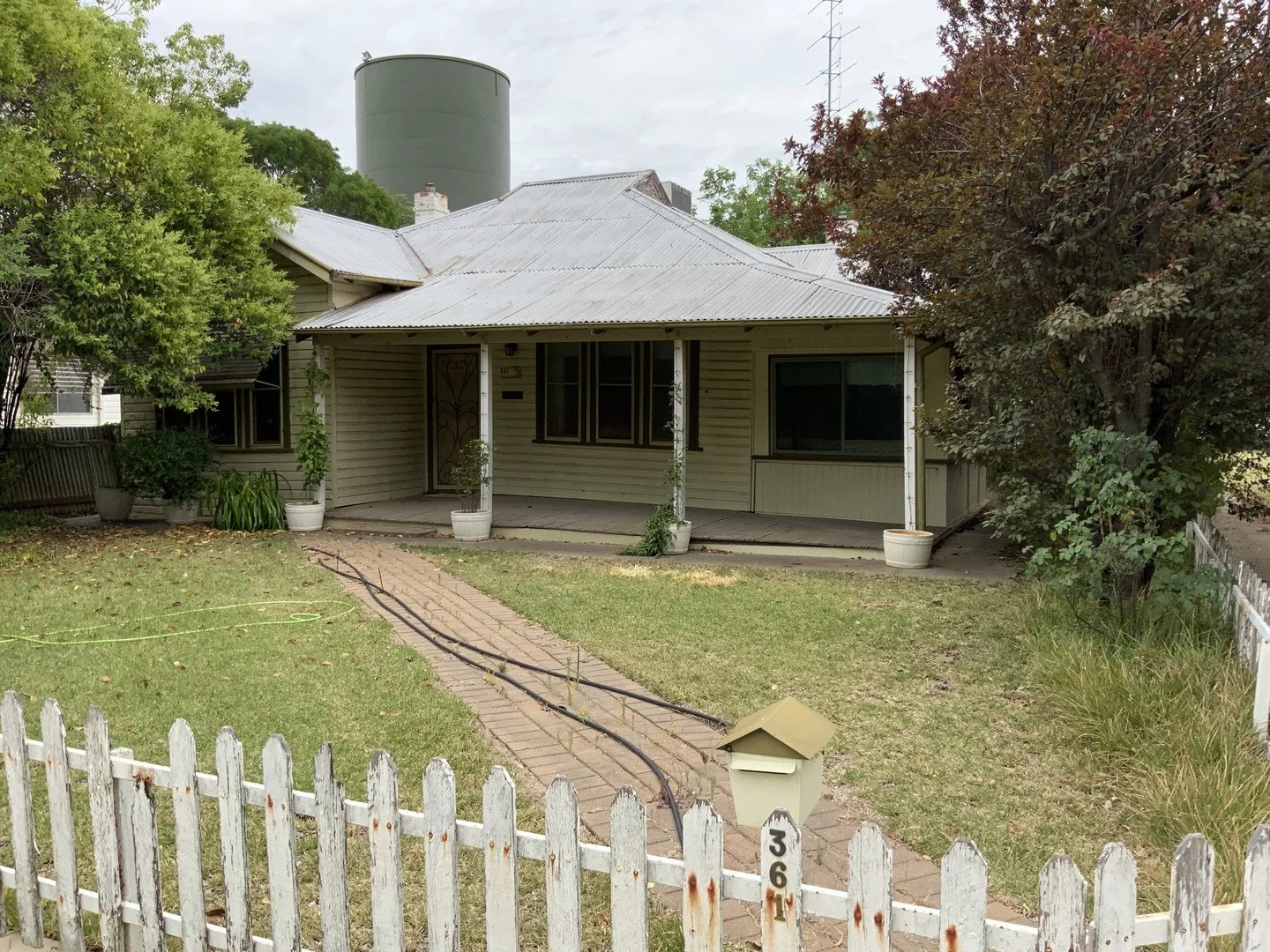 361 Leonard street, Hay NSW 2711
