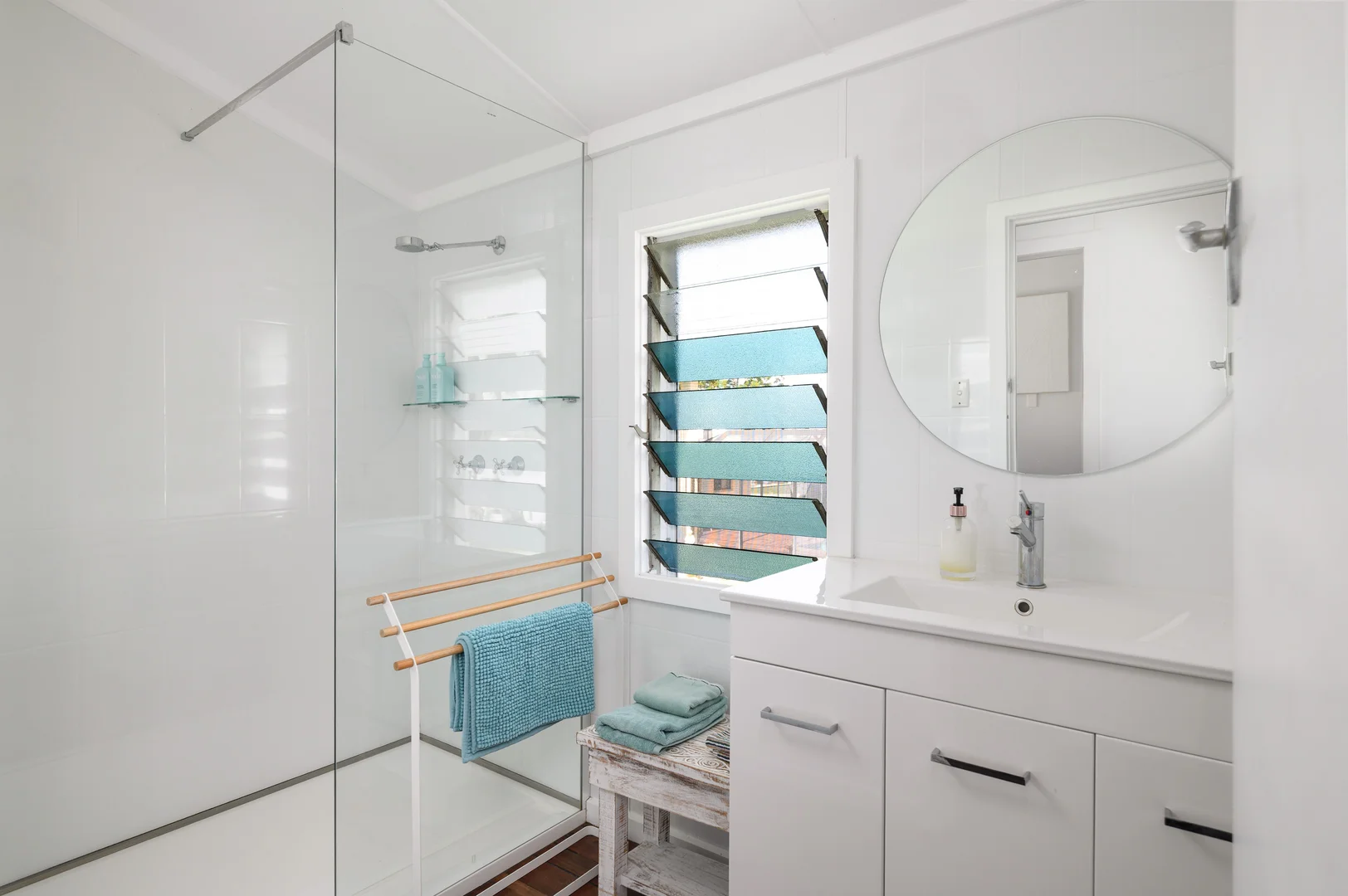 Additional image 6 of 19 Esplanade, Tin Can Bay QLD 4580