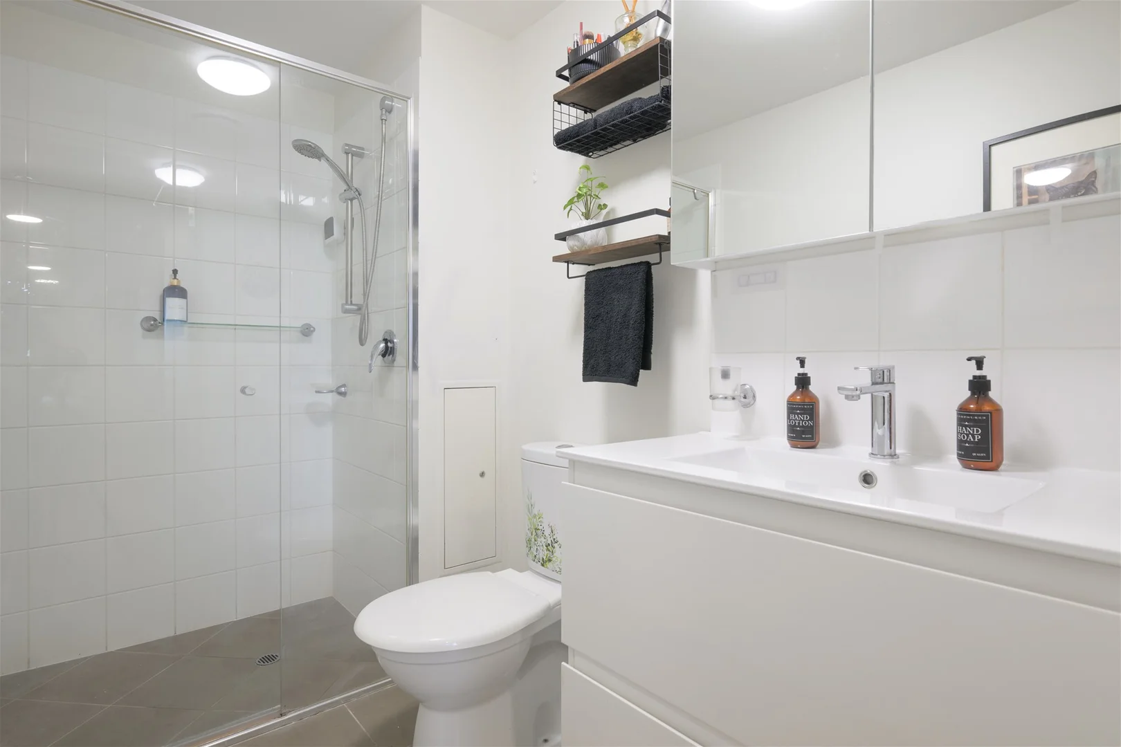 Additional image 10 of 213-214/66-68 Oaka Lane, Gladstone Central QLD 4680