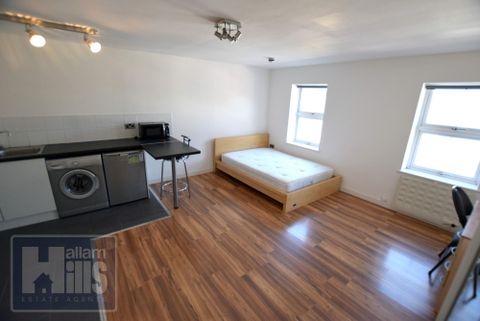 London Road, Sheffield, South Yorkshire S2, Studio to rent