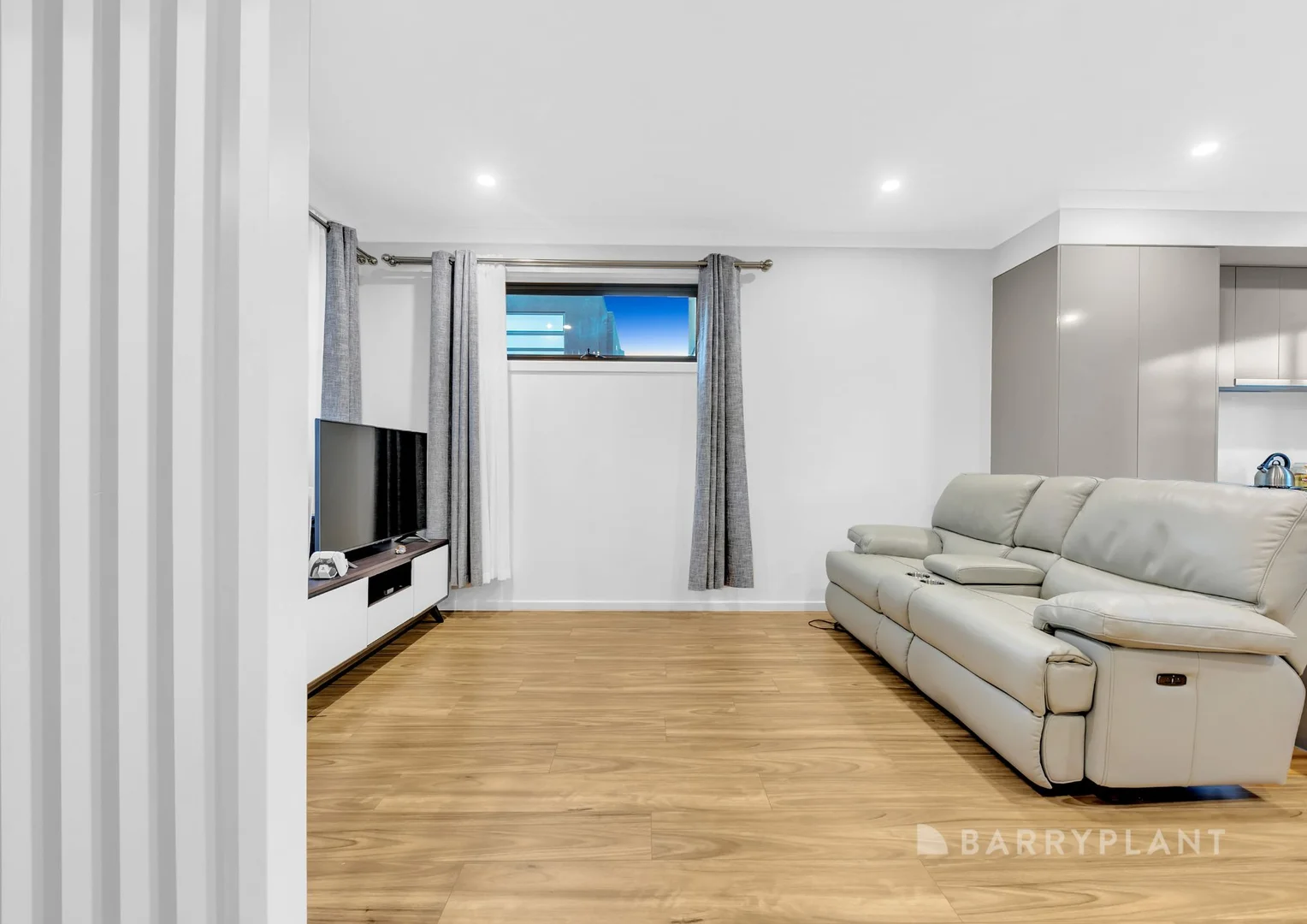 Additional image 5 of 6/6 Carnaby Road, Epping VIC 3076