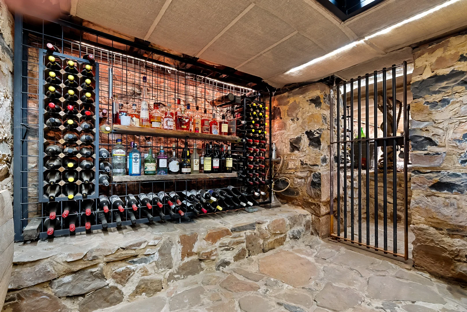 Additional image 15 of 33 West Barrack Street, Deloraine TAS 7304