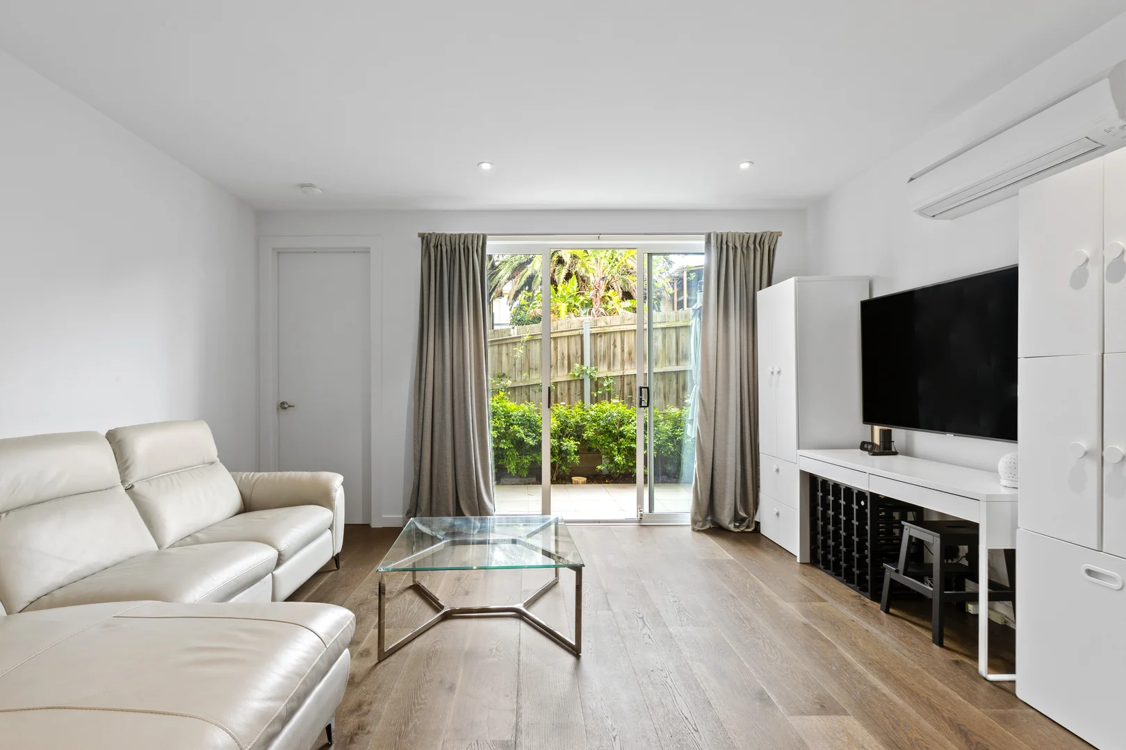 Additional image 2 of 3/39 Parkers Road, Parkdale VIC 3195