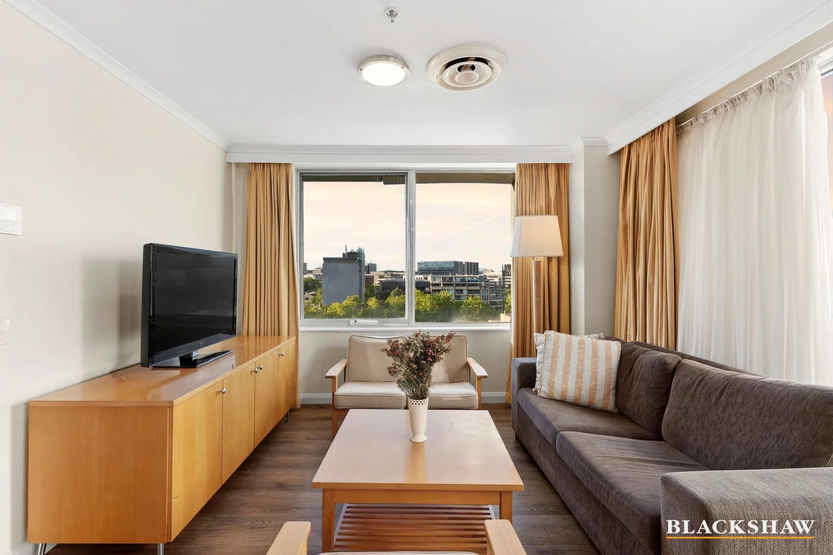 Additional image 5 of 801/2 Akuna Street, City ACT 2601