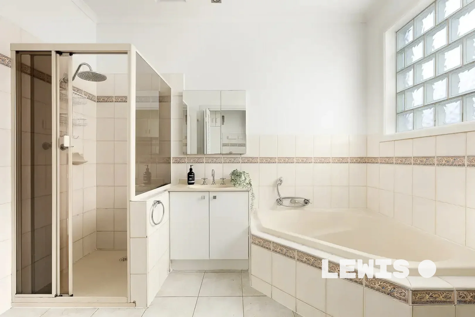 Additional image 8 of 40 Devereaux Street, Oak Park VIC 3046