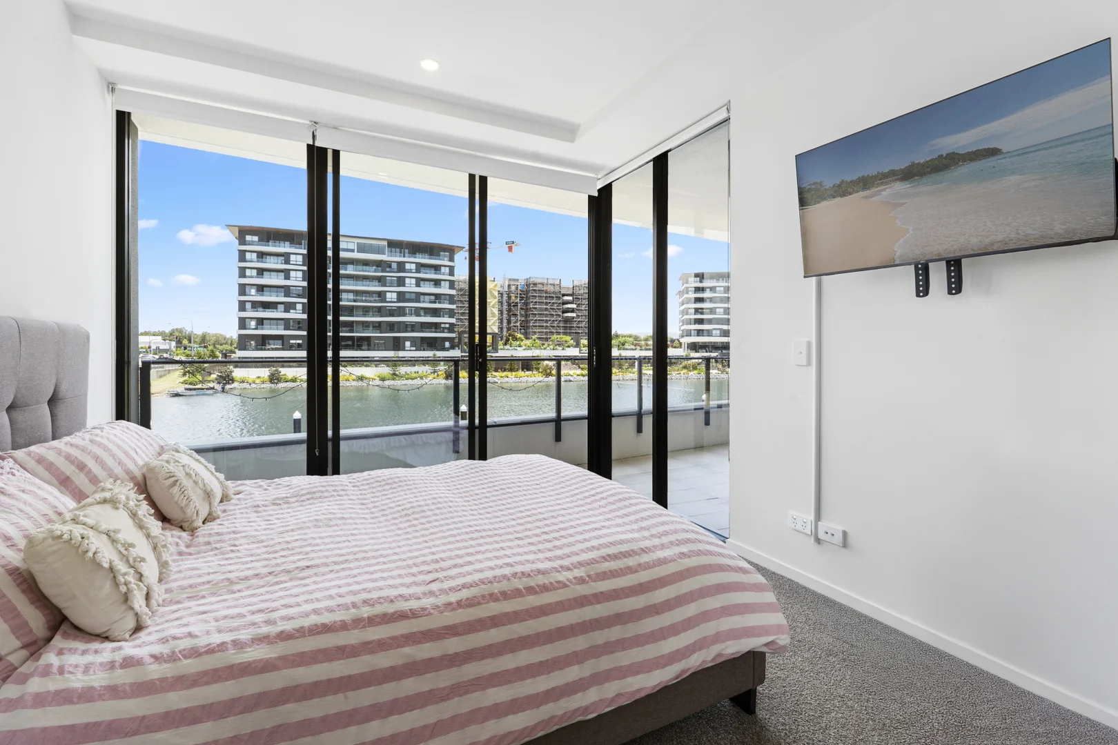 Additional image 8 of 1208/6 Sickle Avenue, Hope Island QLD 4212