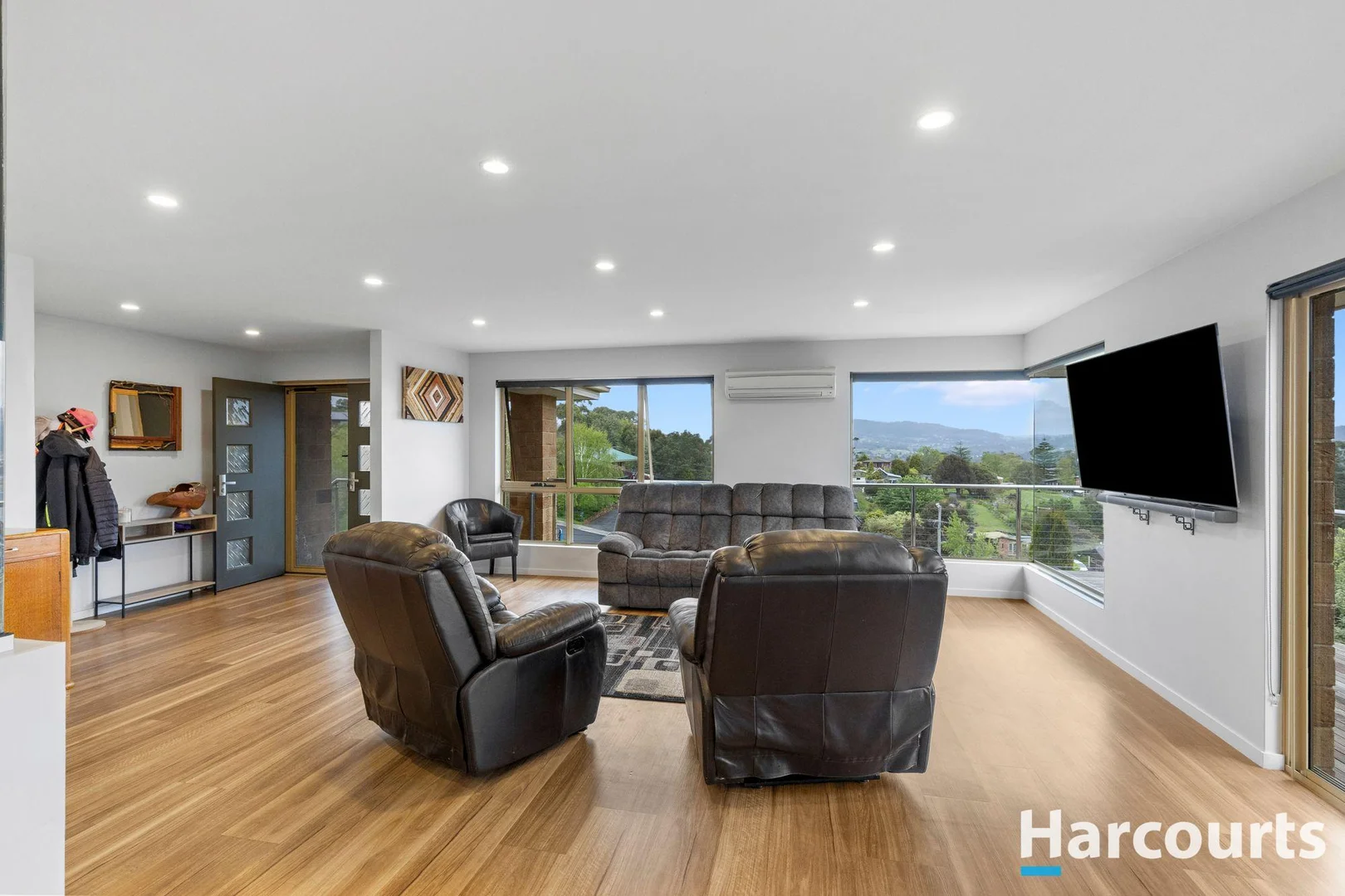 Additional image 3 of 15 Highfield Road, Ambleside TAS 7310