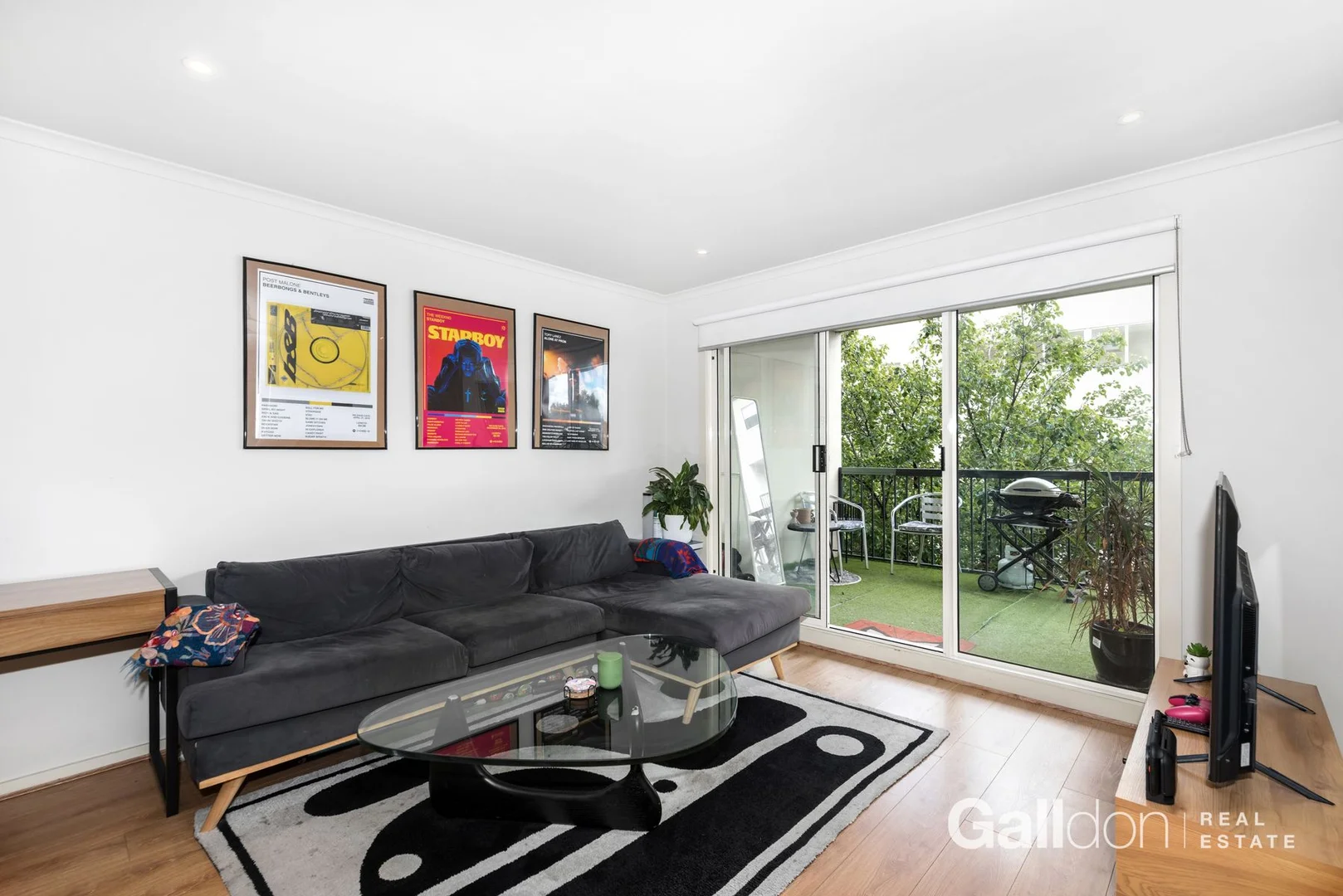 Additional image 3 of 2/18 Wests Road, Maribyrnong VIC 3032