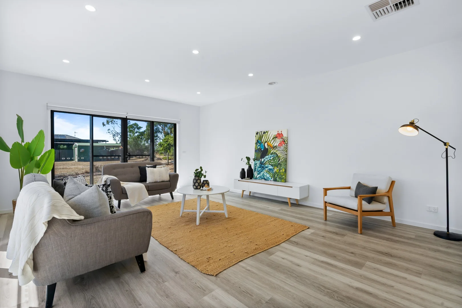 Additional image 12 of 3/8 Johnson Court, Kilmore VIC 3764