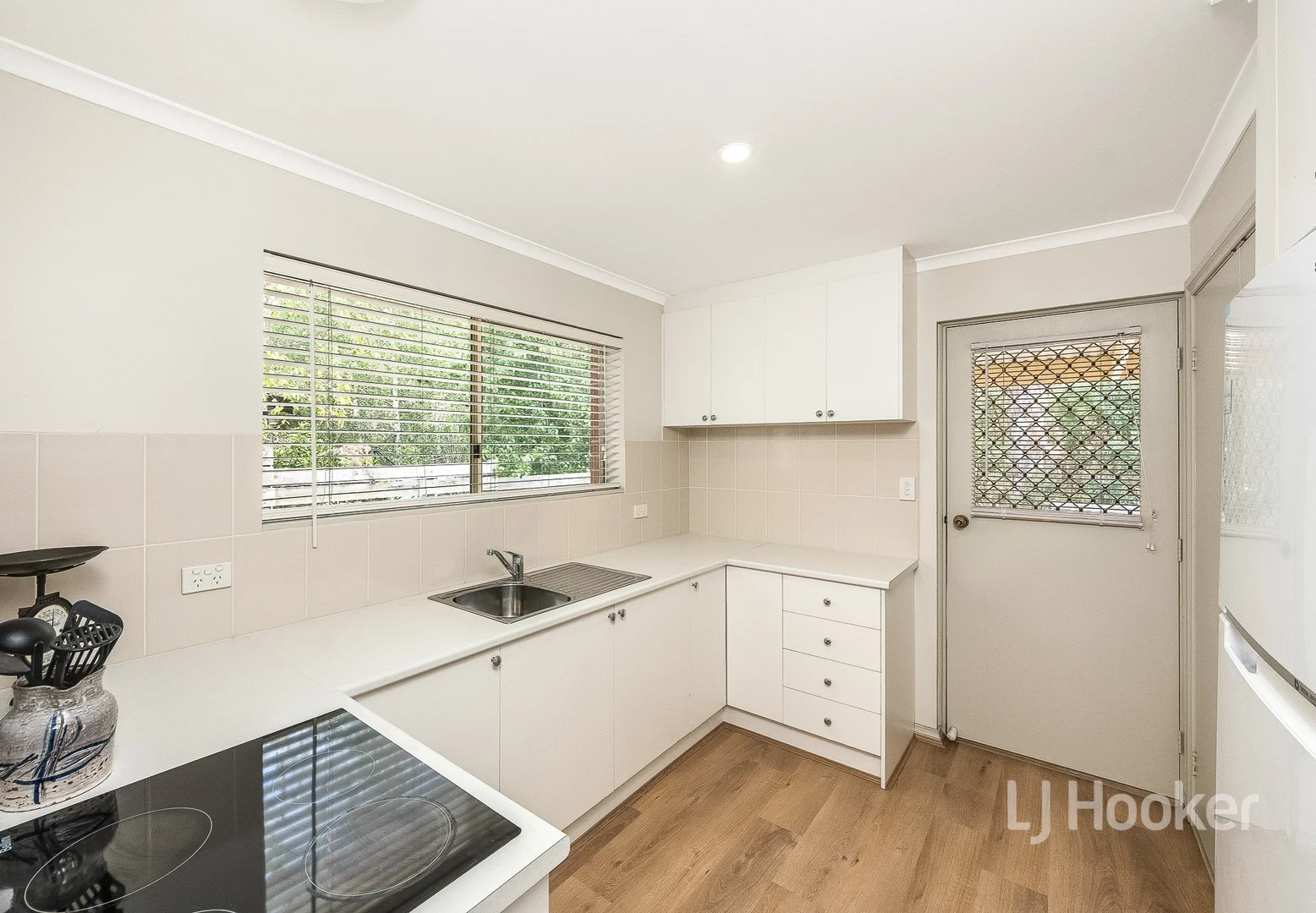 Additional image 7 of 9a Princes Highway, Littlehampton SA 5250