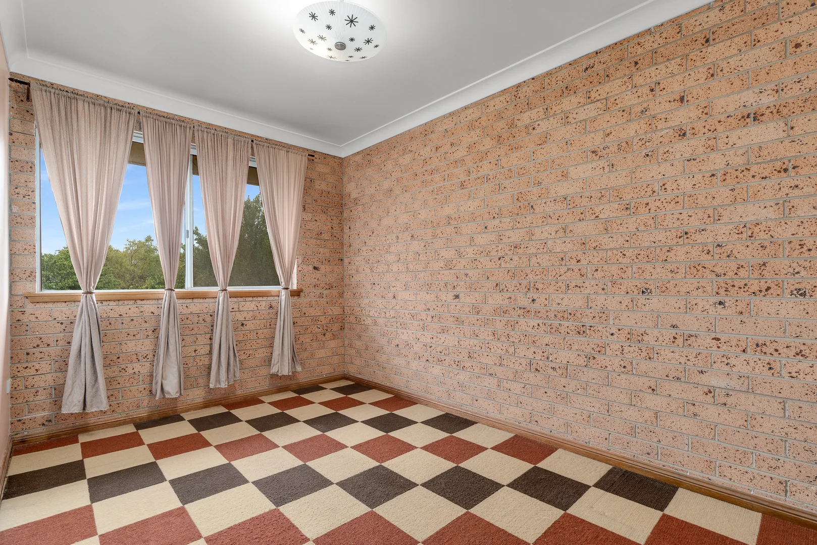 Additional image 9 of 75 Cowra Road, Cowra NSW 2794