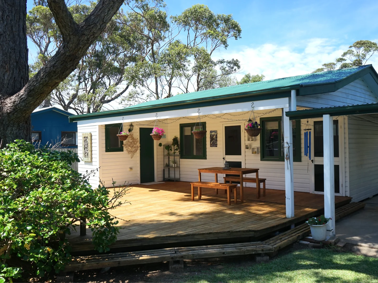 2 Leaf Street, Broulee NSW 2537