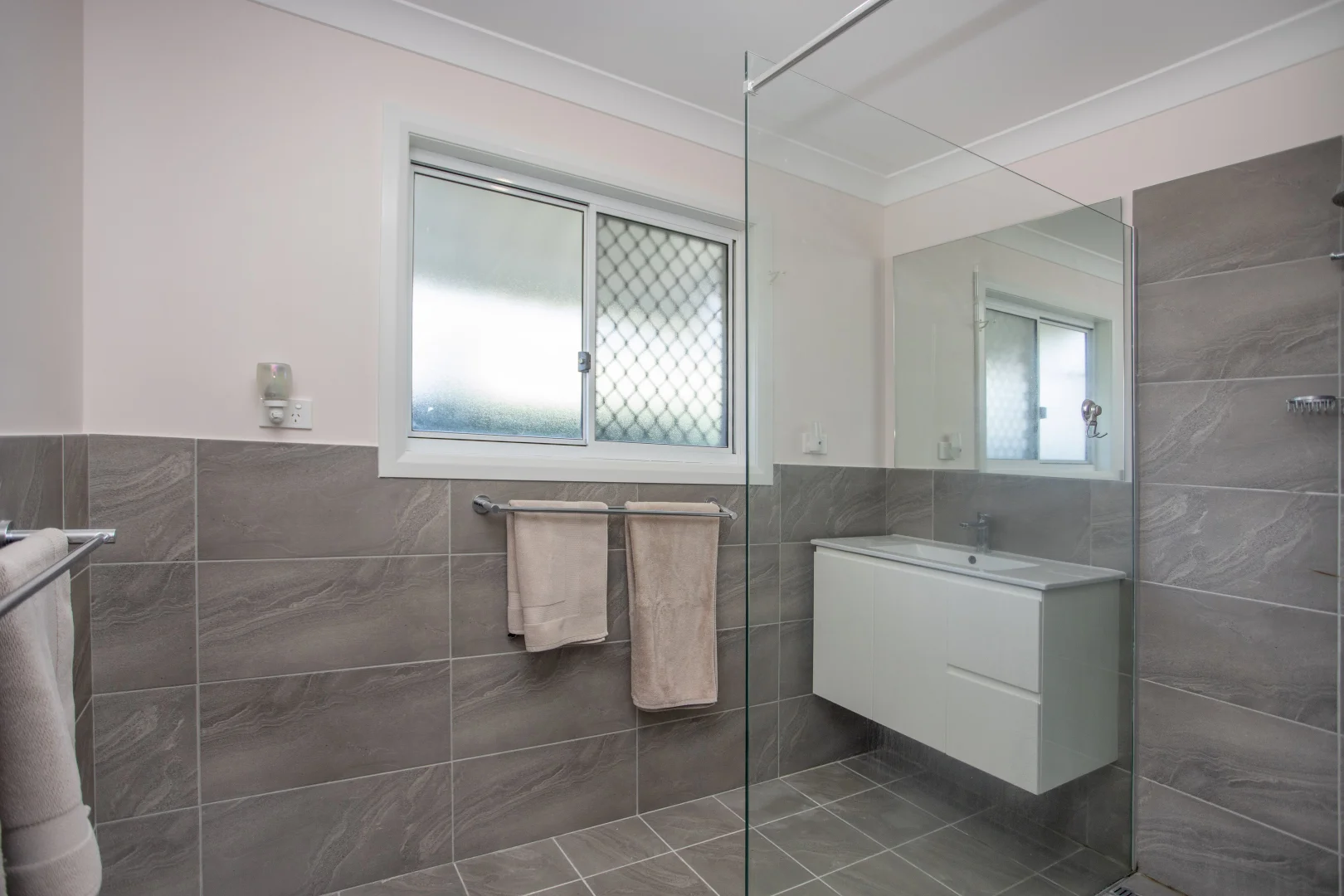 Additional image 5 of 33 Palanas Drive, Taree NSW 2430