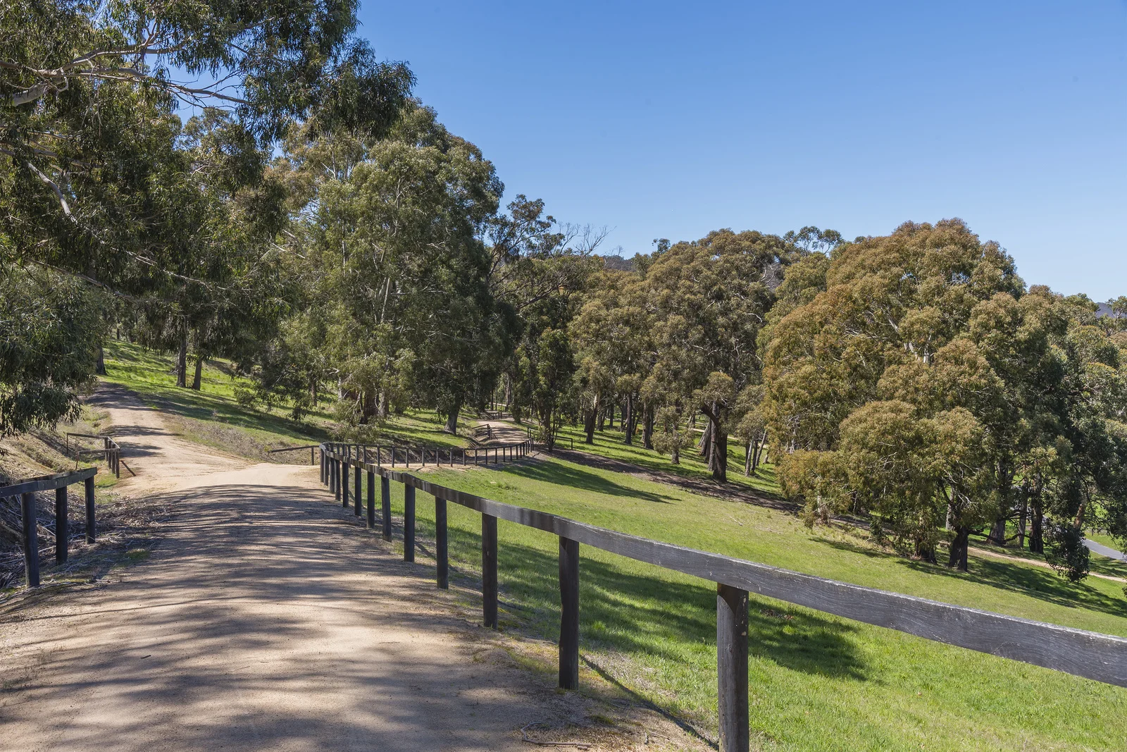 Additional image 12 of 6 Zig Zag Road, Mount Macedon VIC 3441