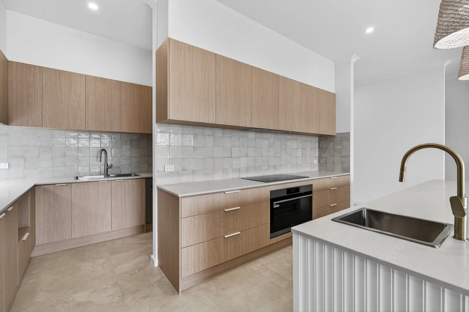 Additional image 7 of 100 Blanche Parade, Hindmarsh Island SA 5214