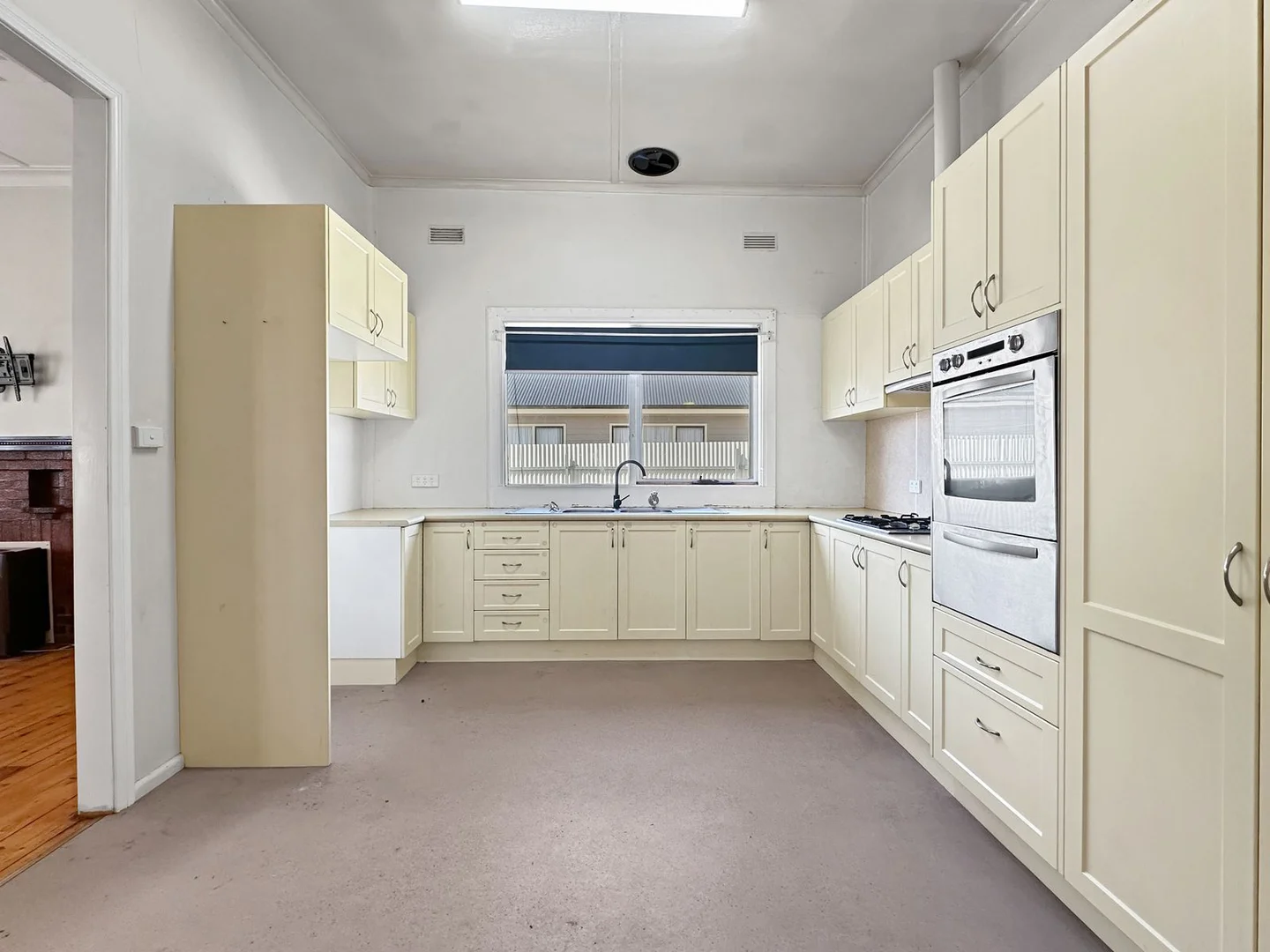 Additional image 5 of 12 Casey Street, Maryborough VIC 3465