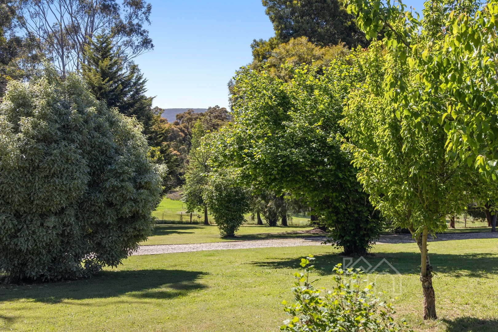 Additional image 20 of 185 Mahoneys Road, Woodend VIC 3442