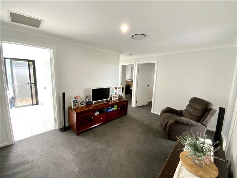 Additional image 12 of 4 Livingston Boulevard, Forbes NSW 2871