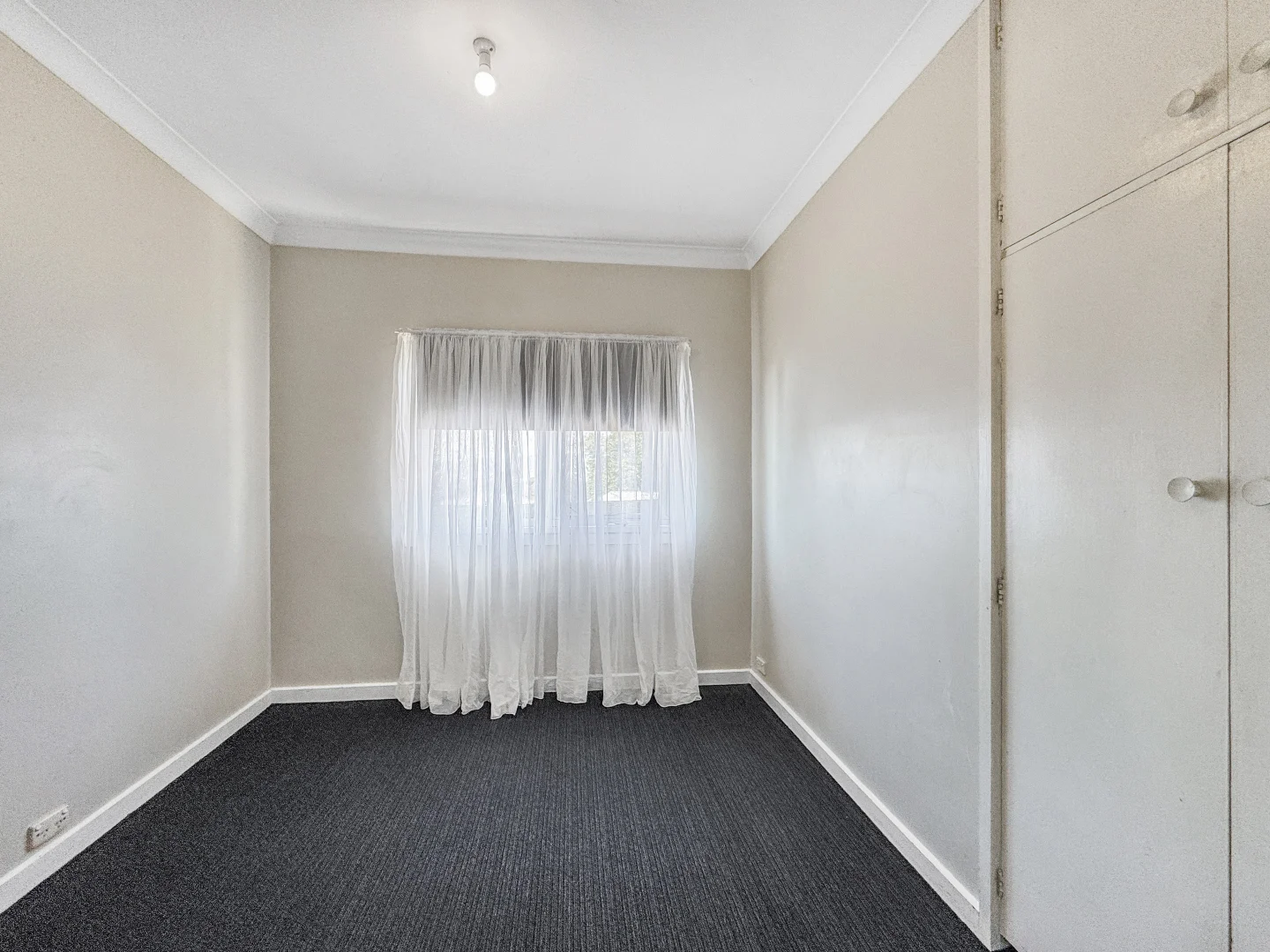 Additional image 8 of 10 Kinred Street, Tumut NSW 2720