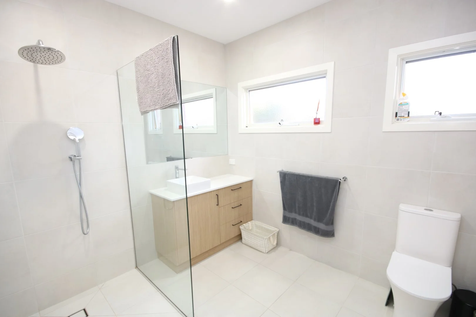 Additional image 11 of 2/33 Mackay Street, Rochester VIC 3561