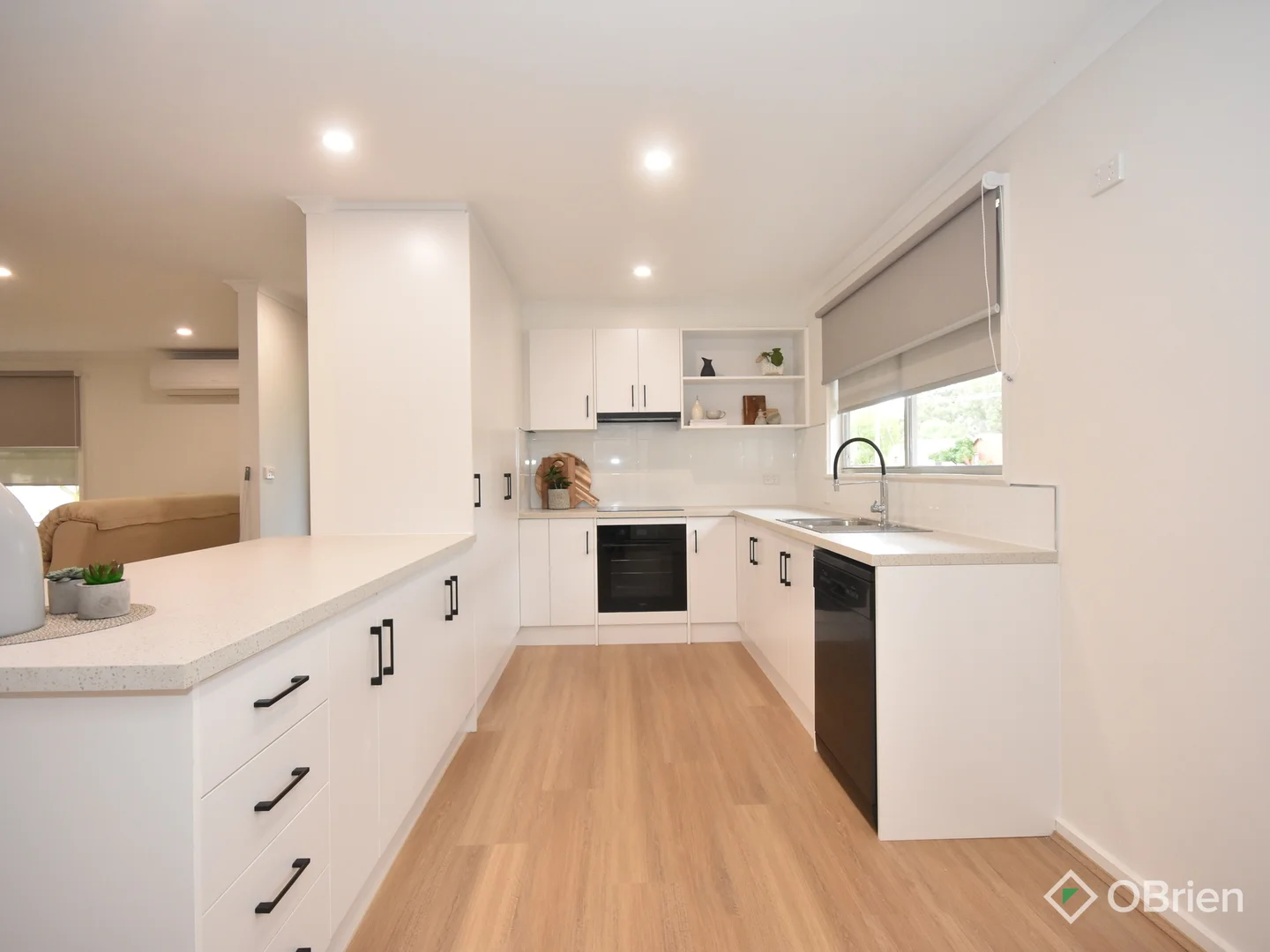 Additional image 2 of 61 Cameron Crescent, East Bairnsdale VIC 3875