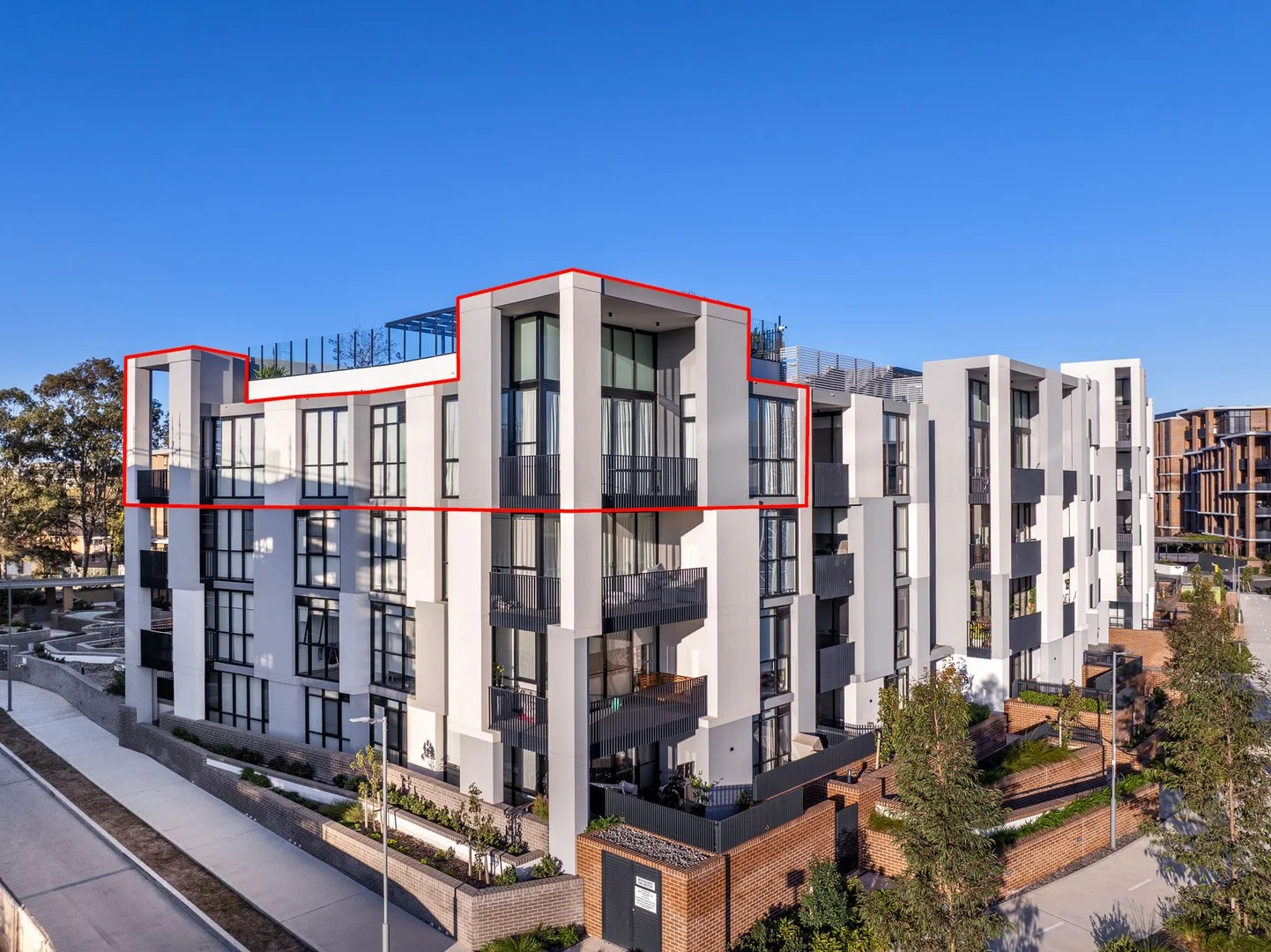 302/4B Retreat Drive, Penrith NSW 2750