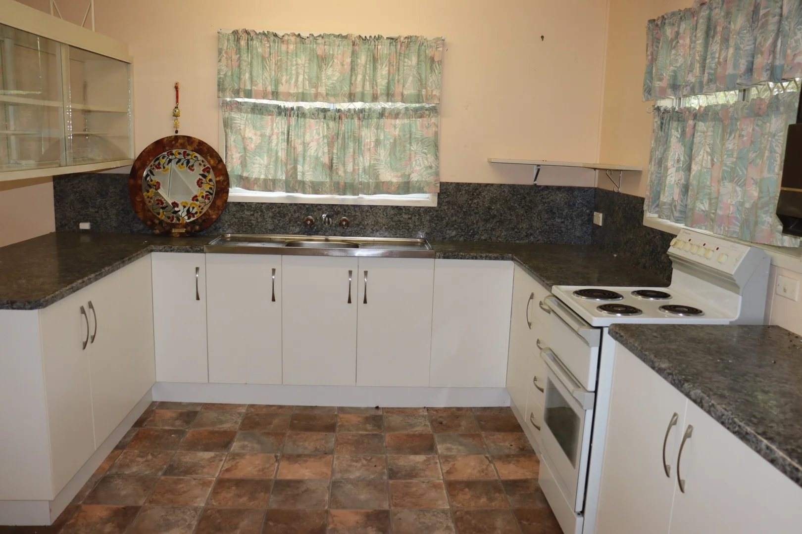 Additional image 5 of 33 Pelican St, Collinsville QLD 4804