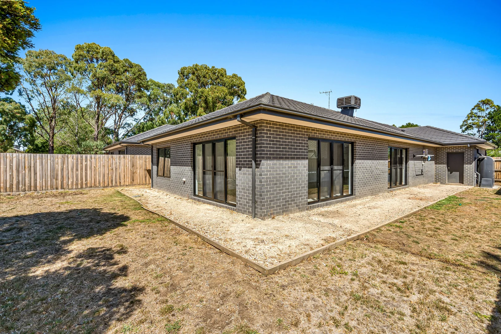 Additional image 21 of 2/8 Johnson Court, Kilmore VIC 3764