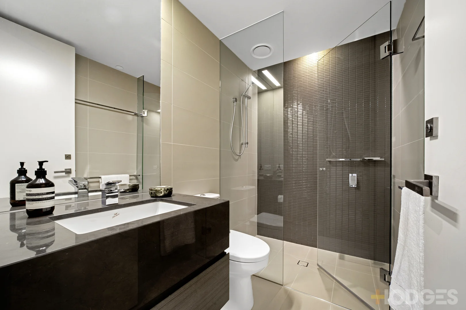 Additional image 15 of 206/30 Warleigh Grove, Brighton VIC 3186