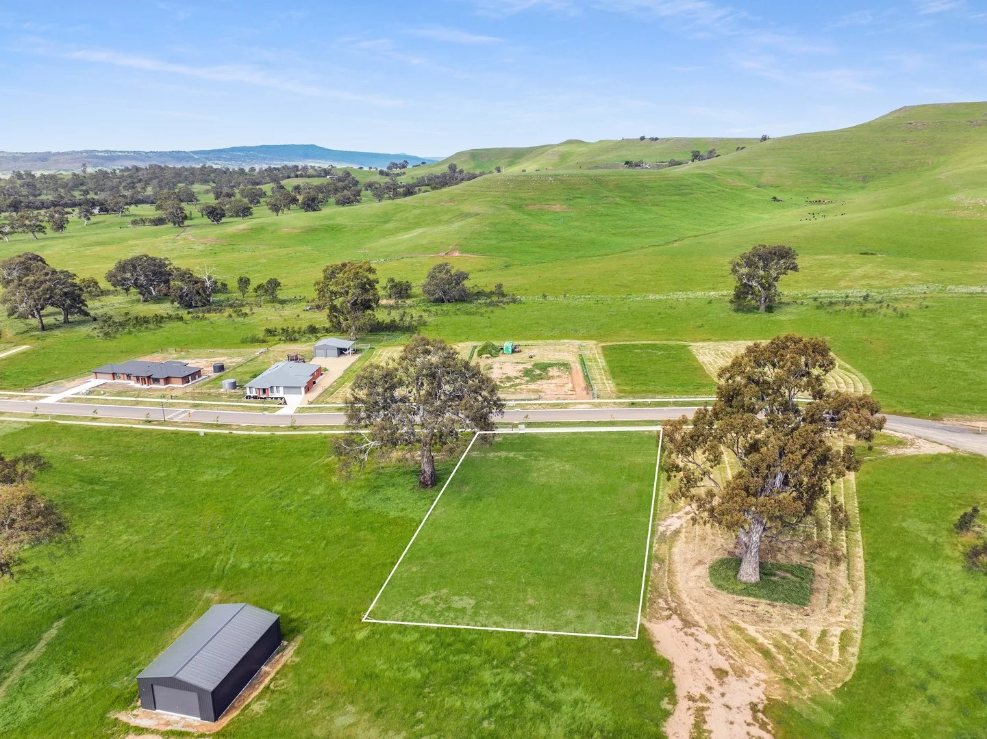 Additional image 2 of 32 Greenslopes Avenue, Mansfield VIC 3722