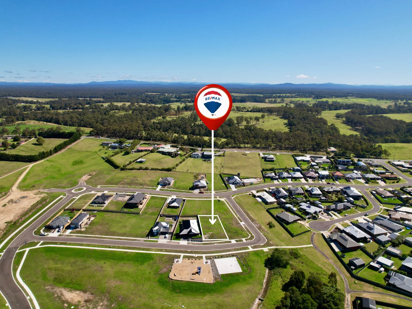 Additional image 11 of 10 Lochard Terrace, Lakes Entrance VIC 3909