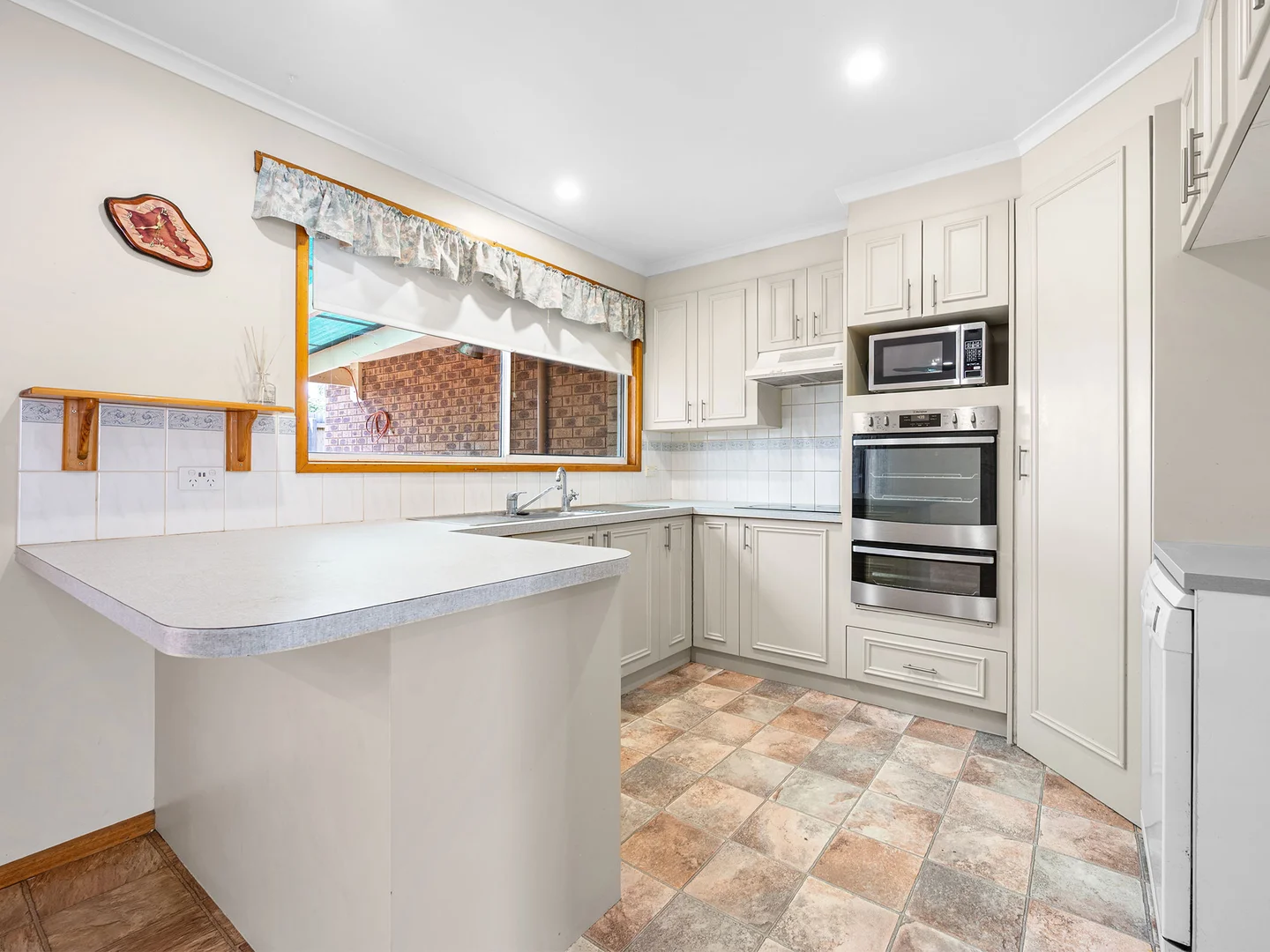 Additional image 4 of 2 Baulch Crescent, Port Fairy VIC 3284