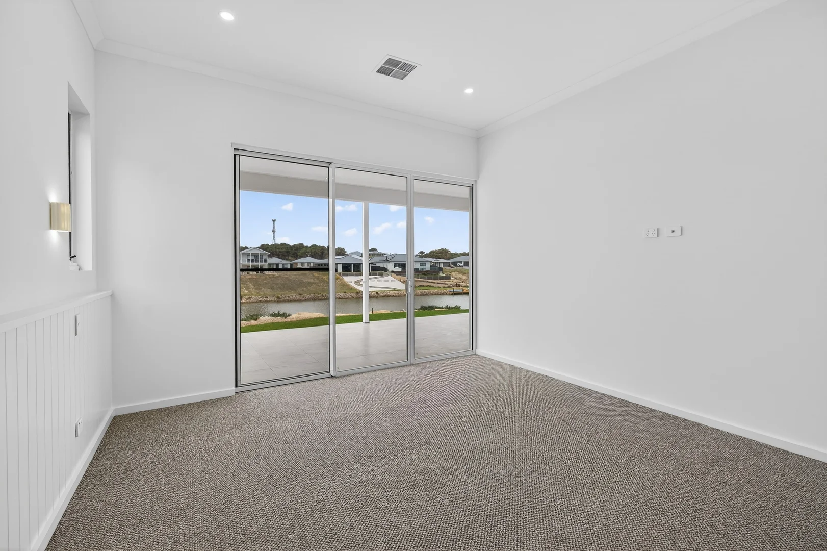 Additional image 25 of 100 Blanche Parade, Hindmarsh Island SA 5214