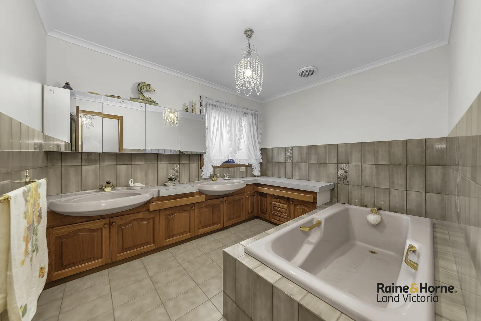 Additional image 21 of 400 Mountain Road, Gembrook VIC 3783