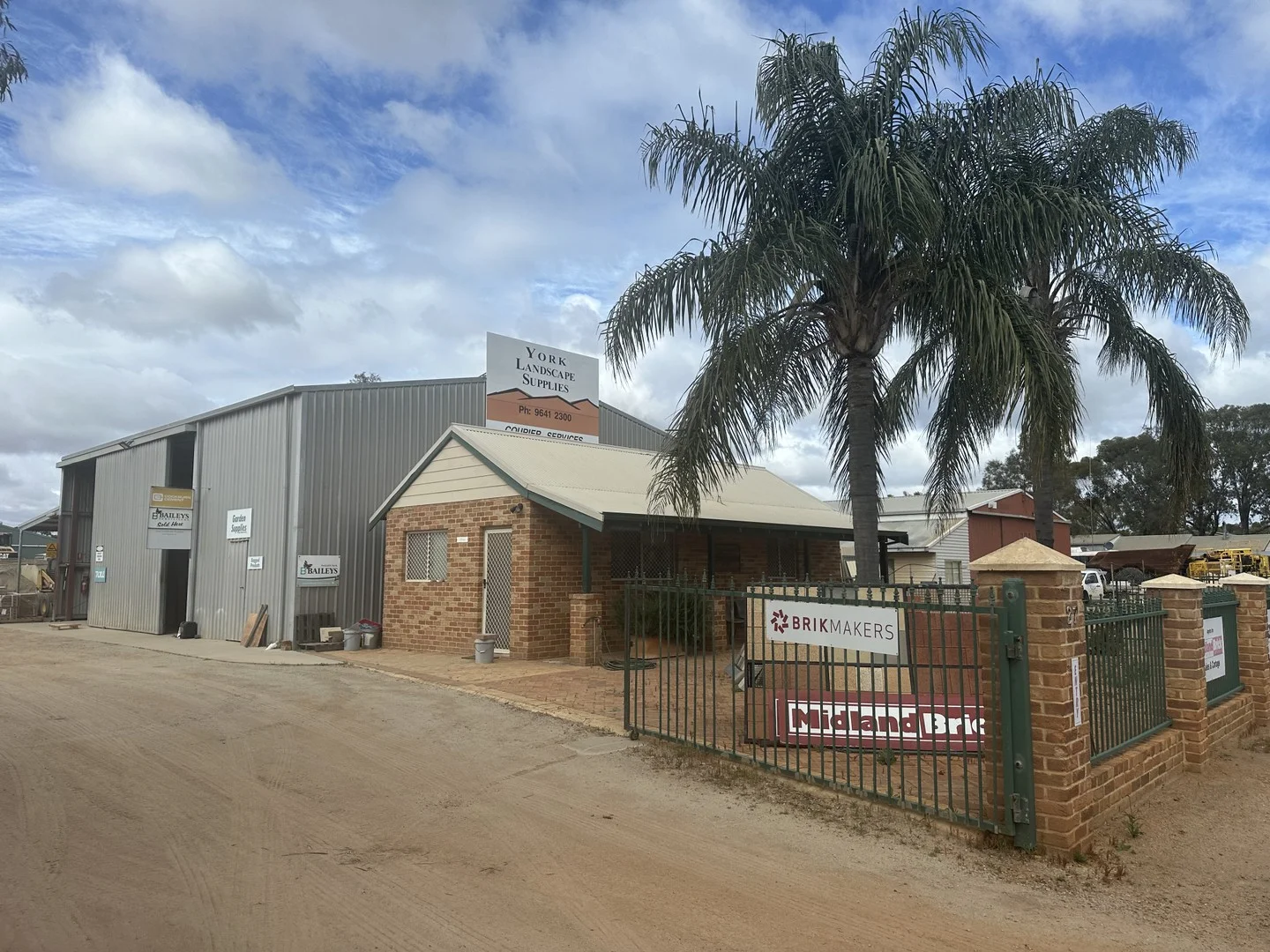 27 Wheeler Street, York WA 6302