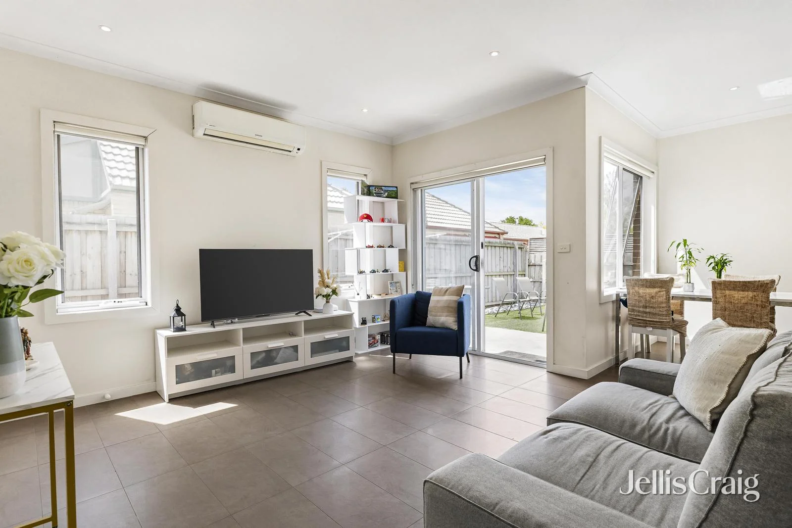 Additional image 3 of 2/18 Cherry Avenue, Altona North VIC 3025